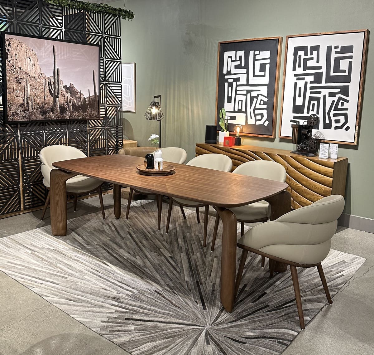 Bamboo Shade Table - Image 7