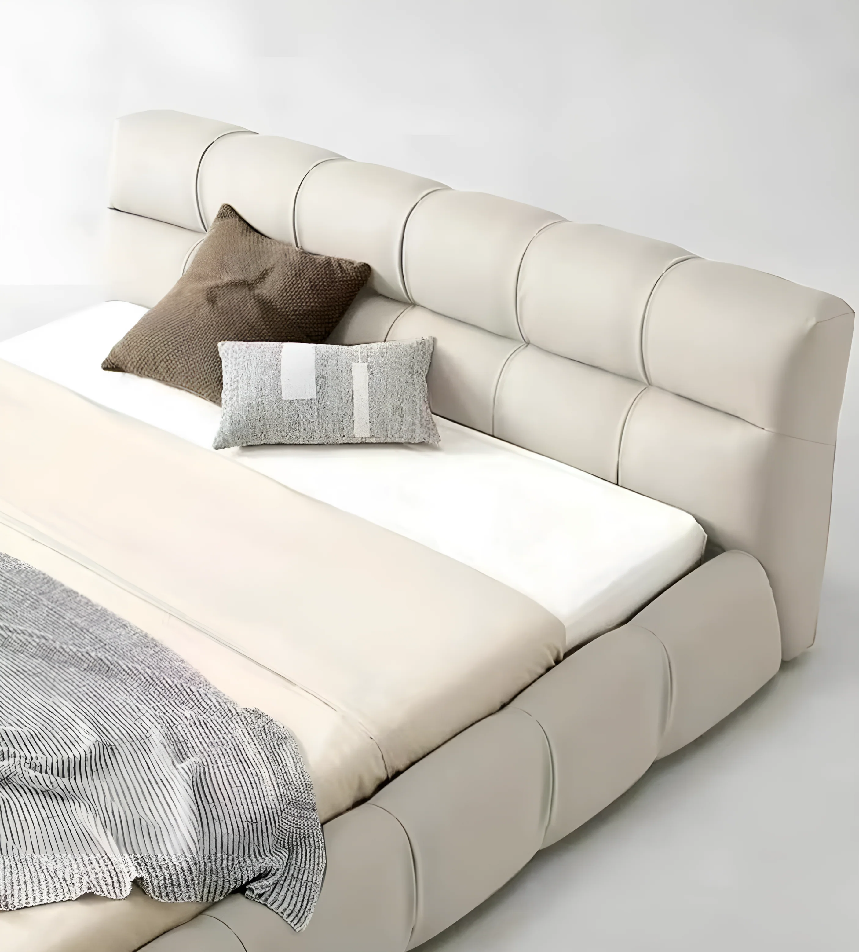 Cloudhaven Upholstered Bed - Image 5