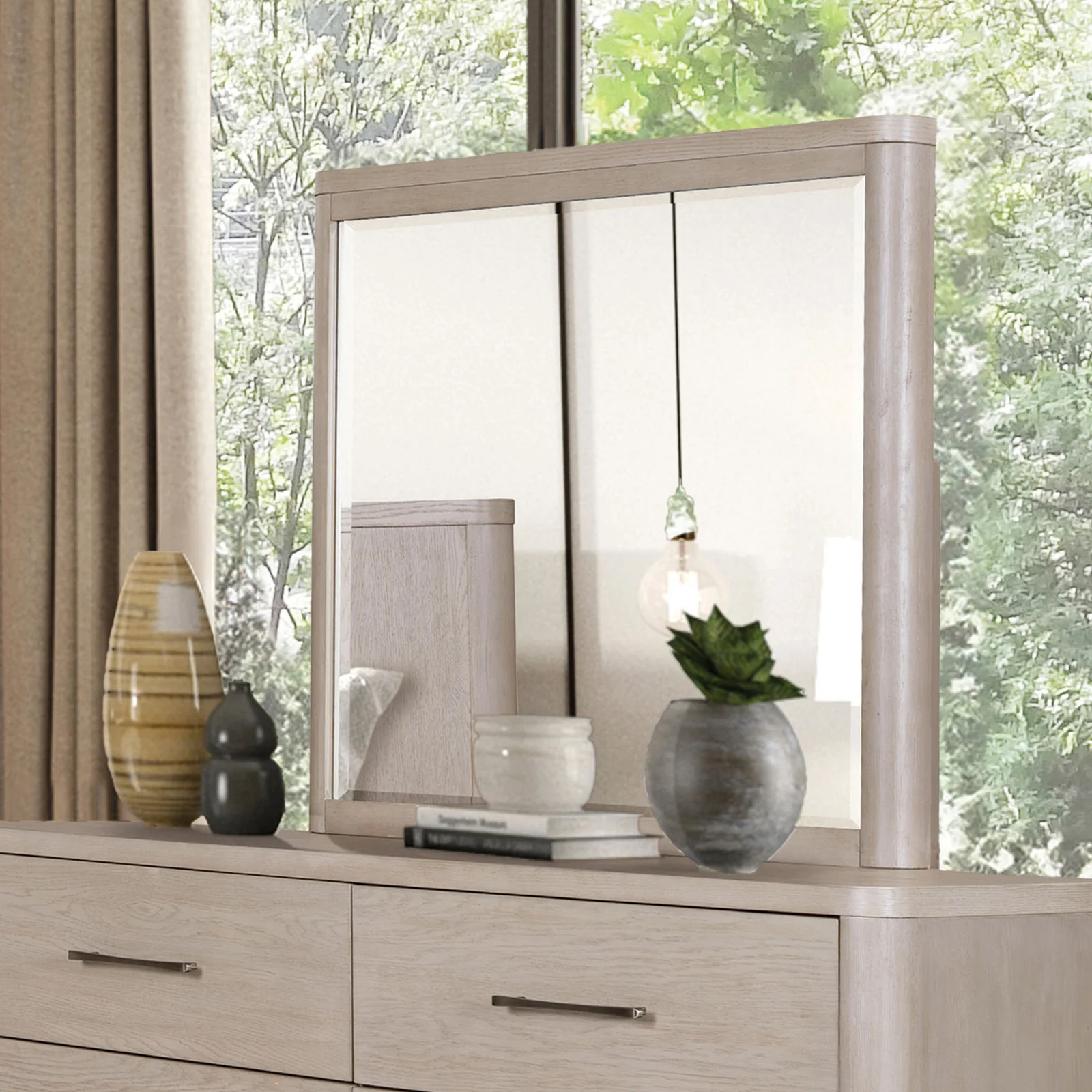 Fareham Oak Bedroom Set - Image 13
