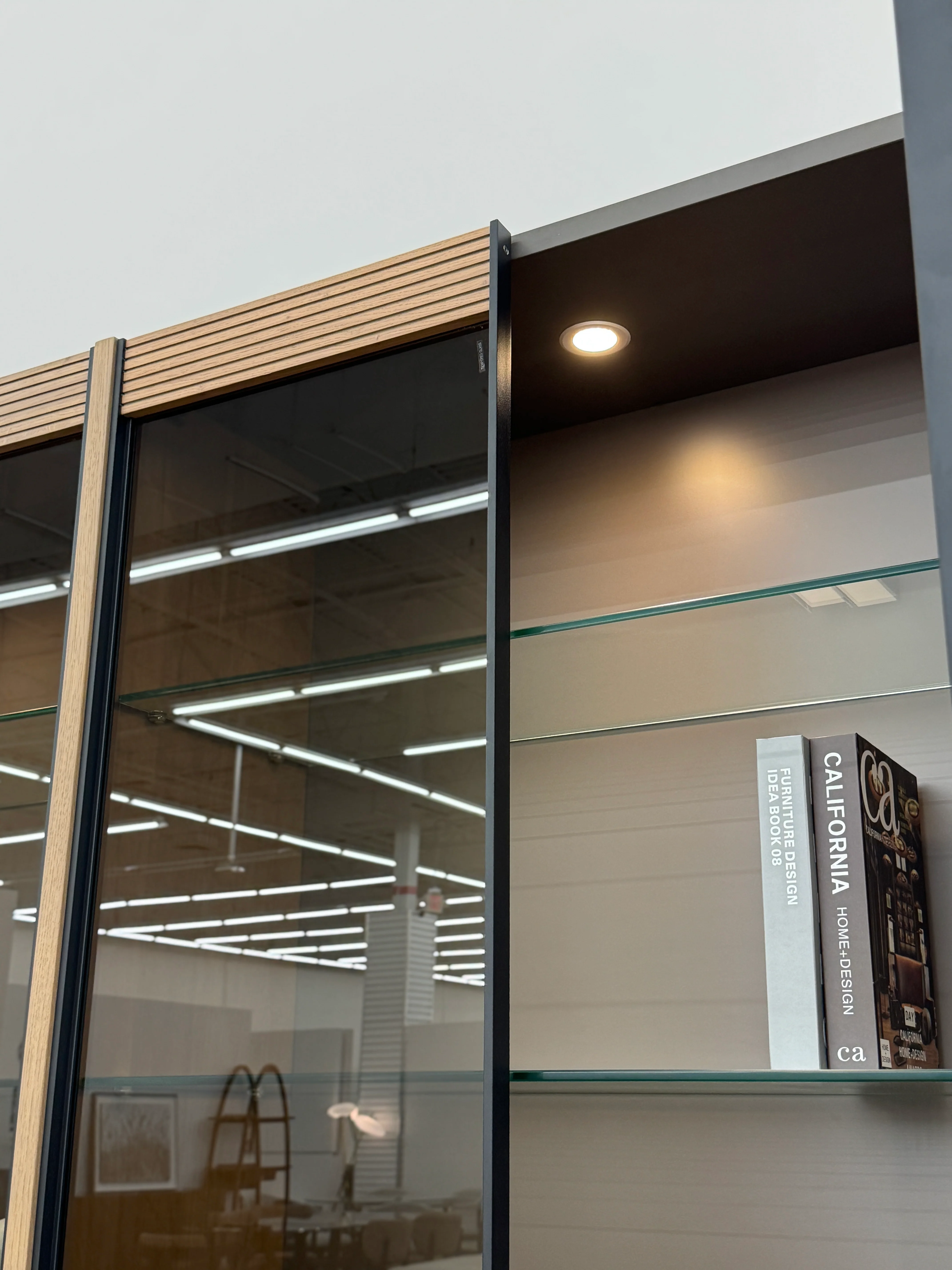Hermosa Glass Cabinet - Image 10