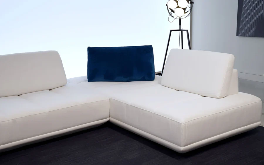 Lassen Ultra Modern Motion Sectional Sofa - Image 4