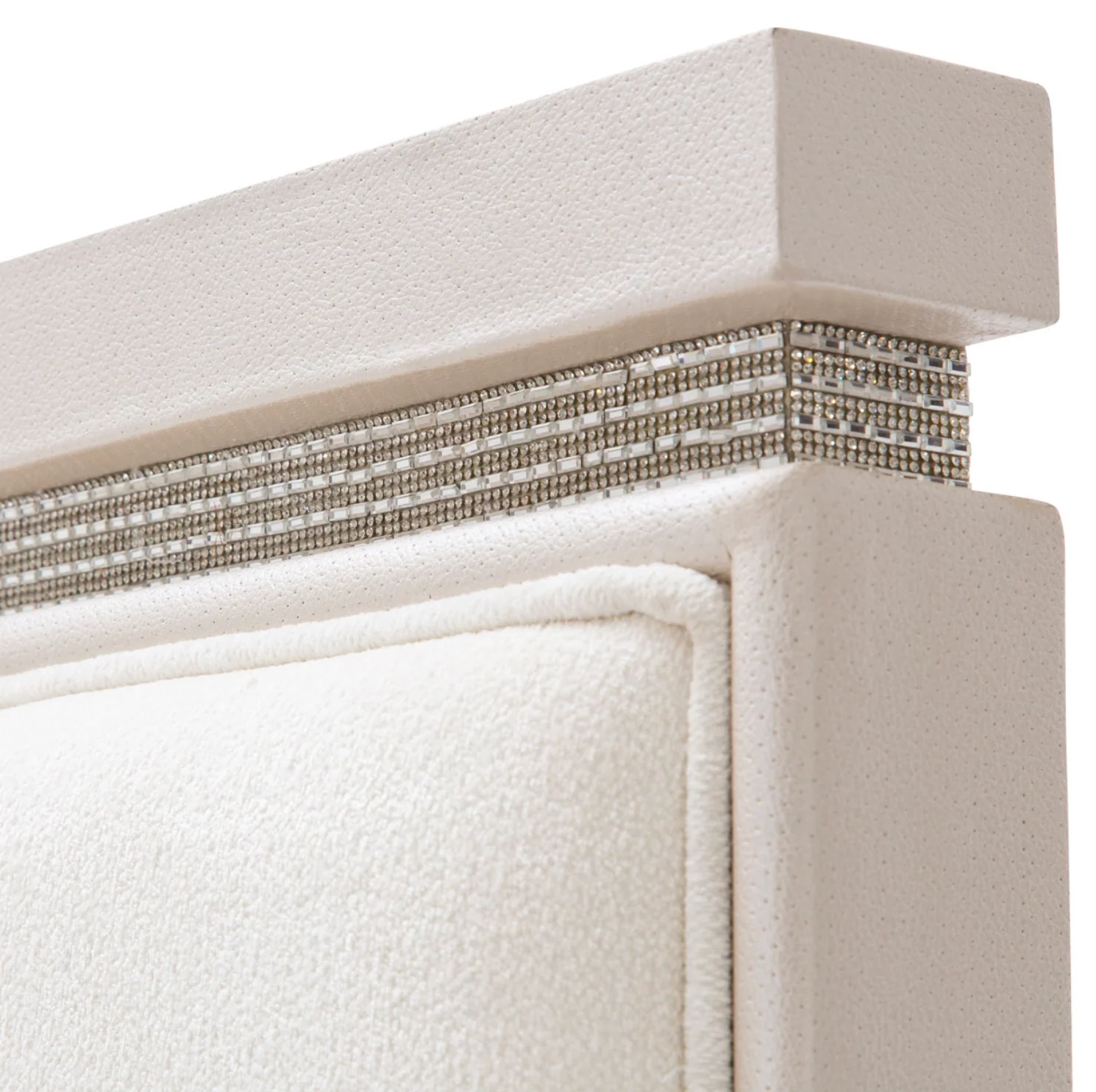 Lustrous Summit Bed - Image 6