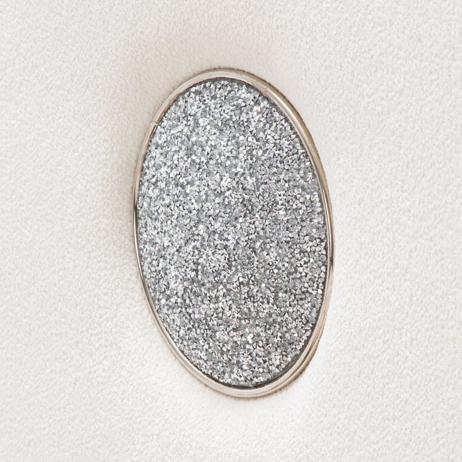 Lustrous Summit Bed - Image 7