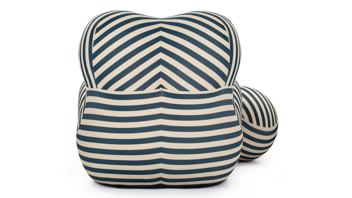 Mamma's Embrace Chair - Image 4