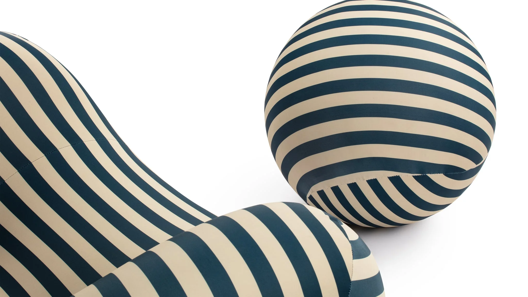 Mamma's Embrace Chair - Image 6