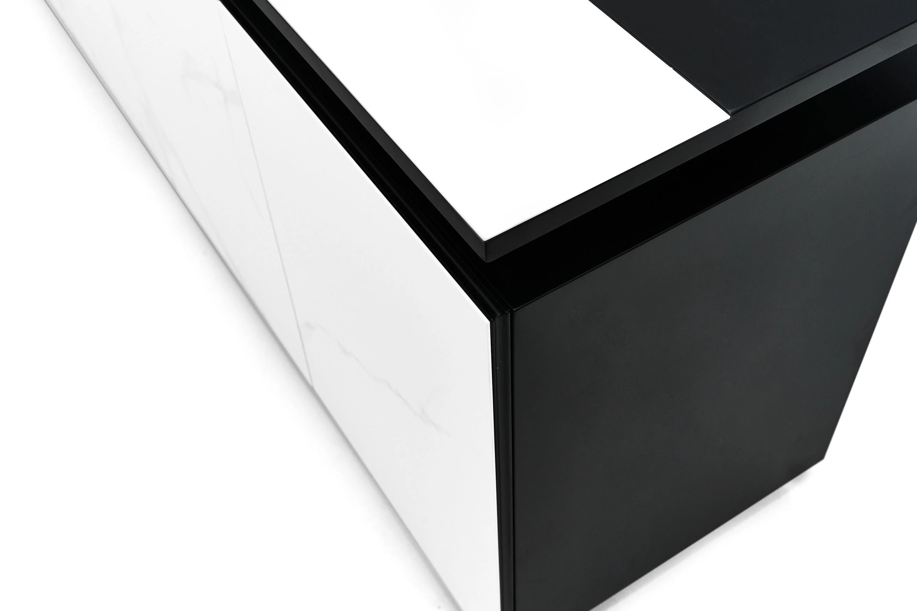 Marble Essence Buffet - Image 4