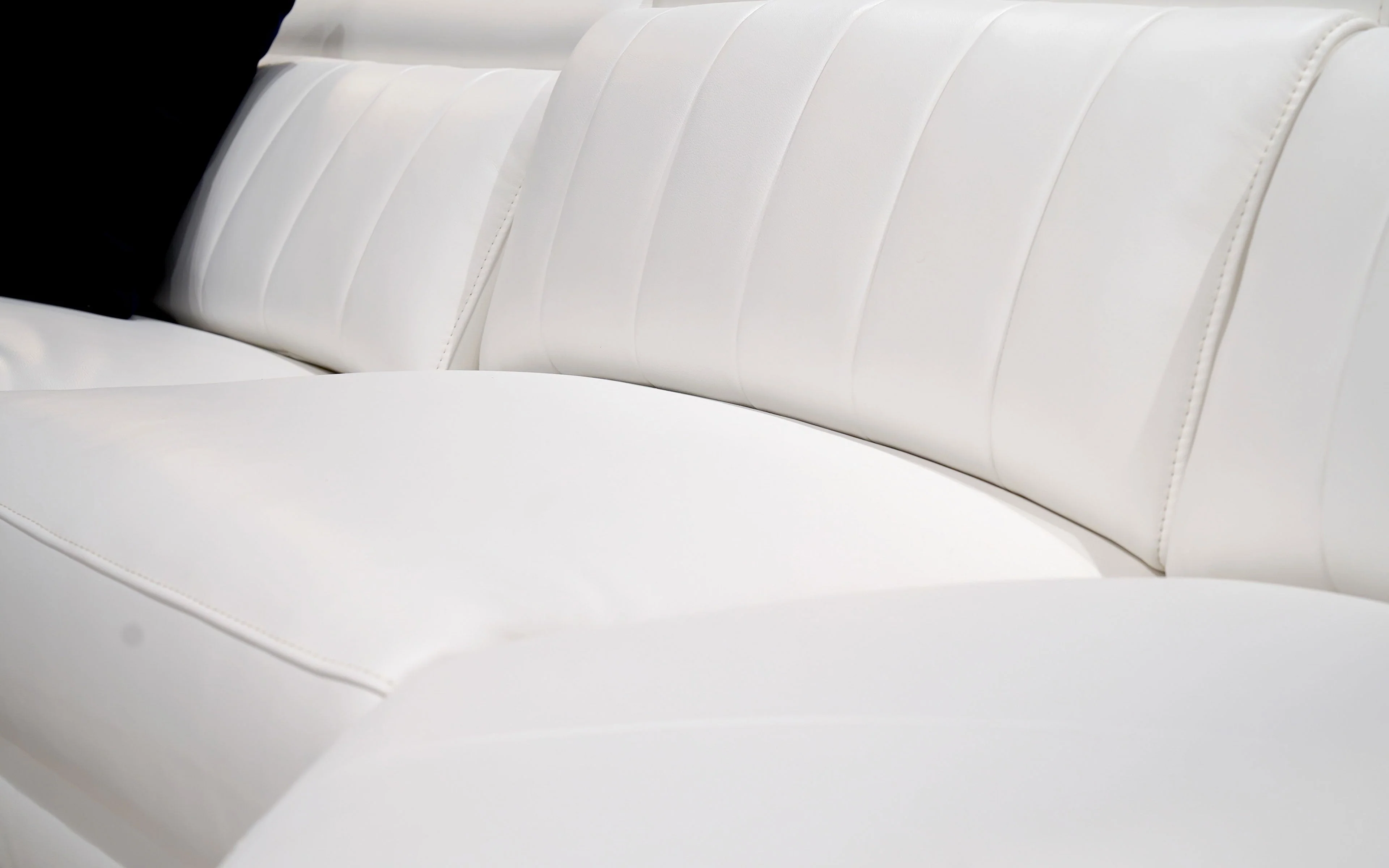 Marci Modern Motion Reclining Sectional - Image 10