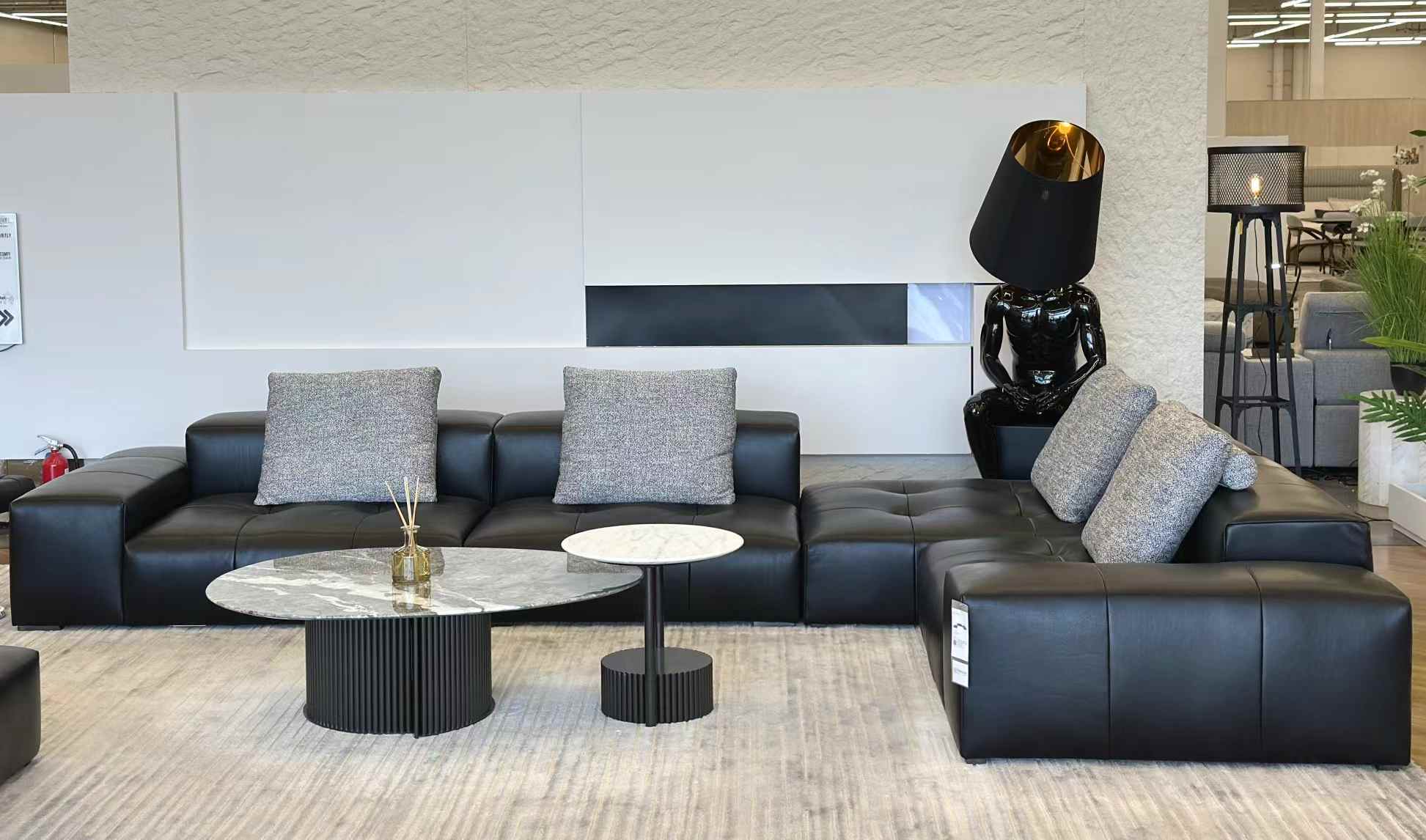 Milano Divano Sectional - Image 14