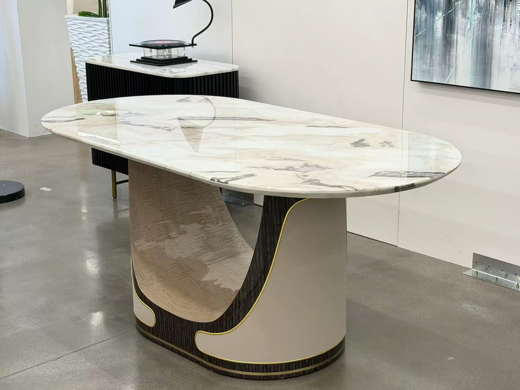 Milliano Luxe Dining Table - Image 8