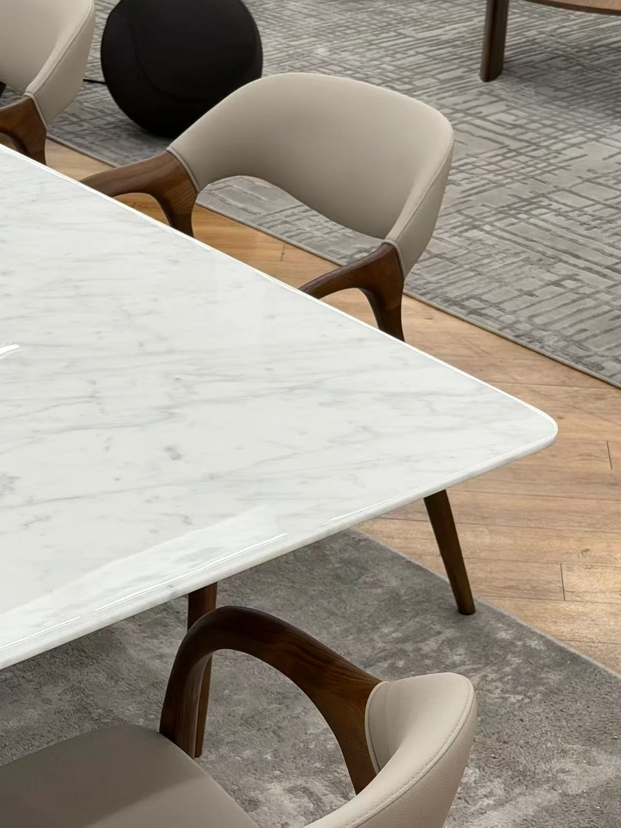 Moonveil Dining Table - Image 10