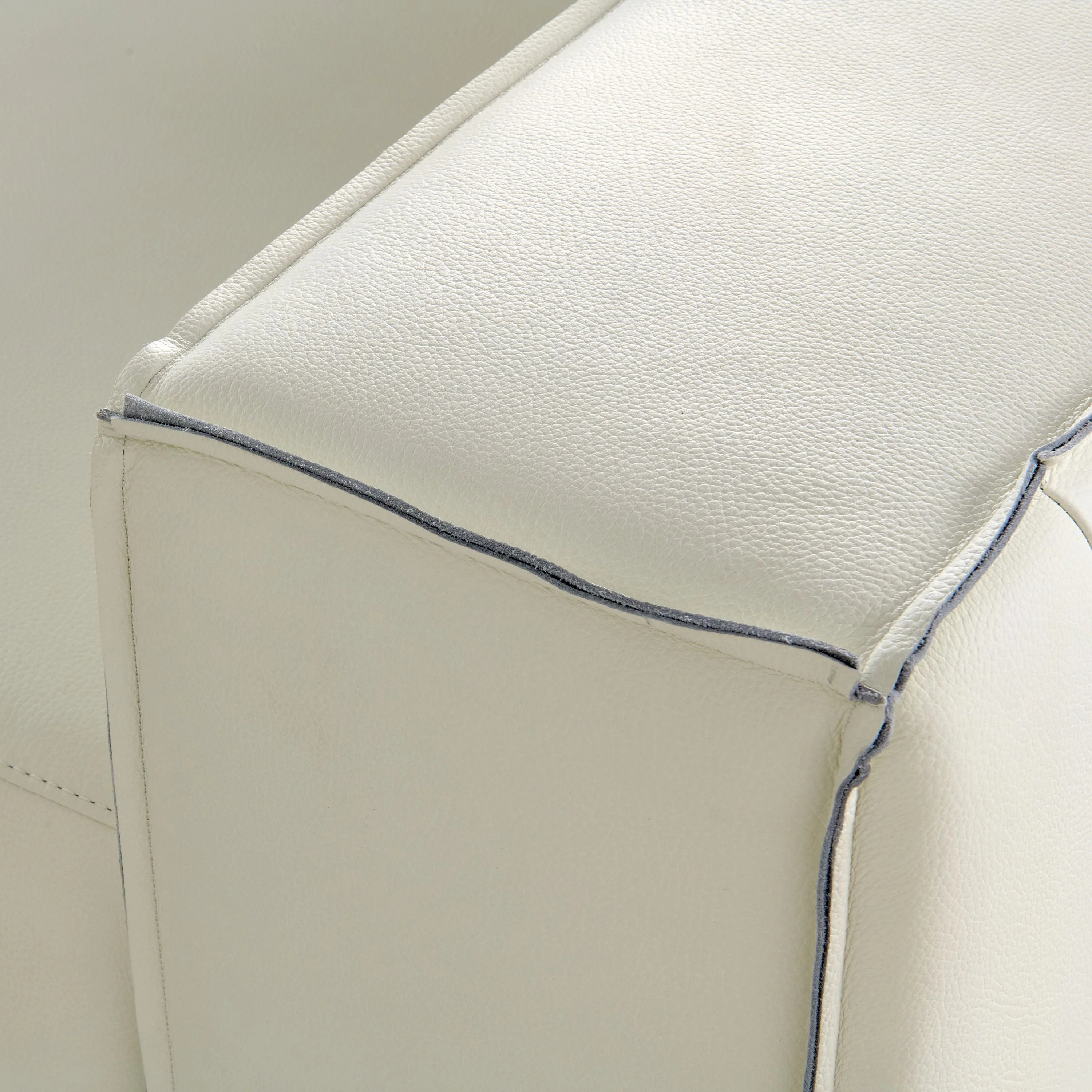 Mountain Ridge Sectional Sofa - Image 5