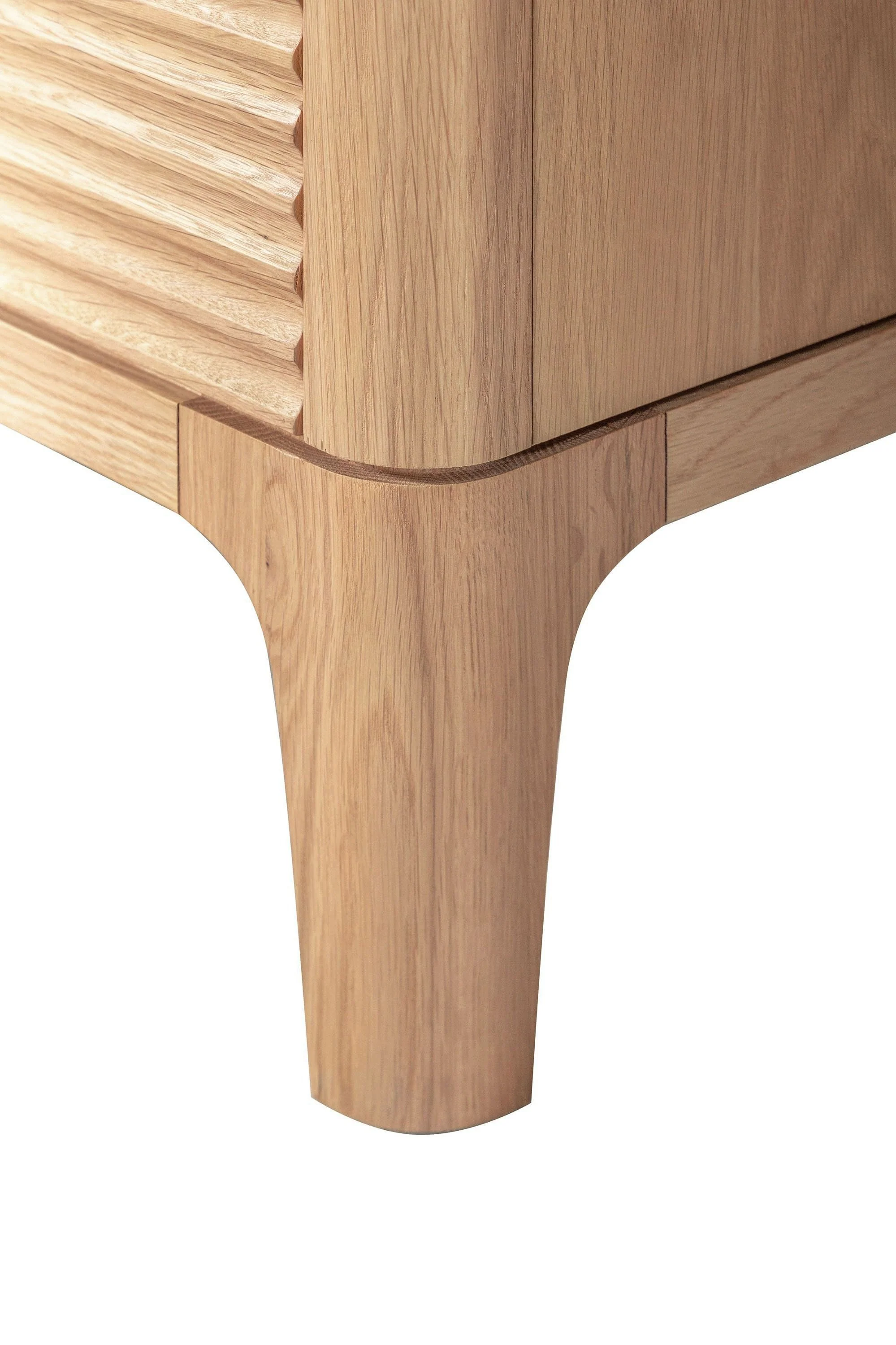 Oak Horizon Dresser - Image 4