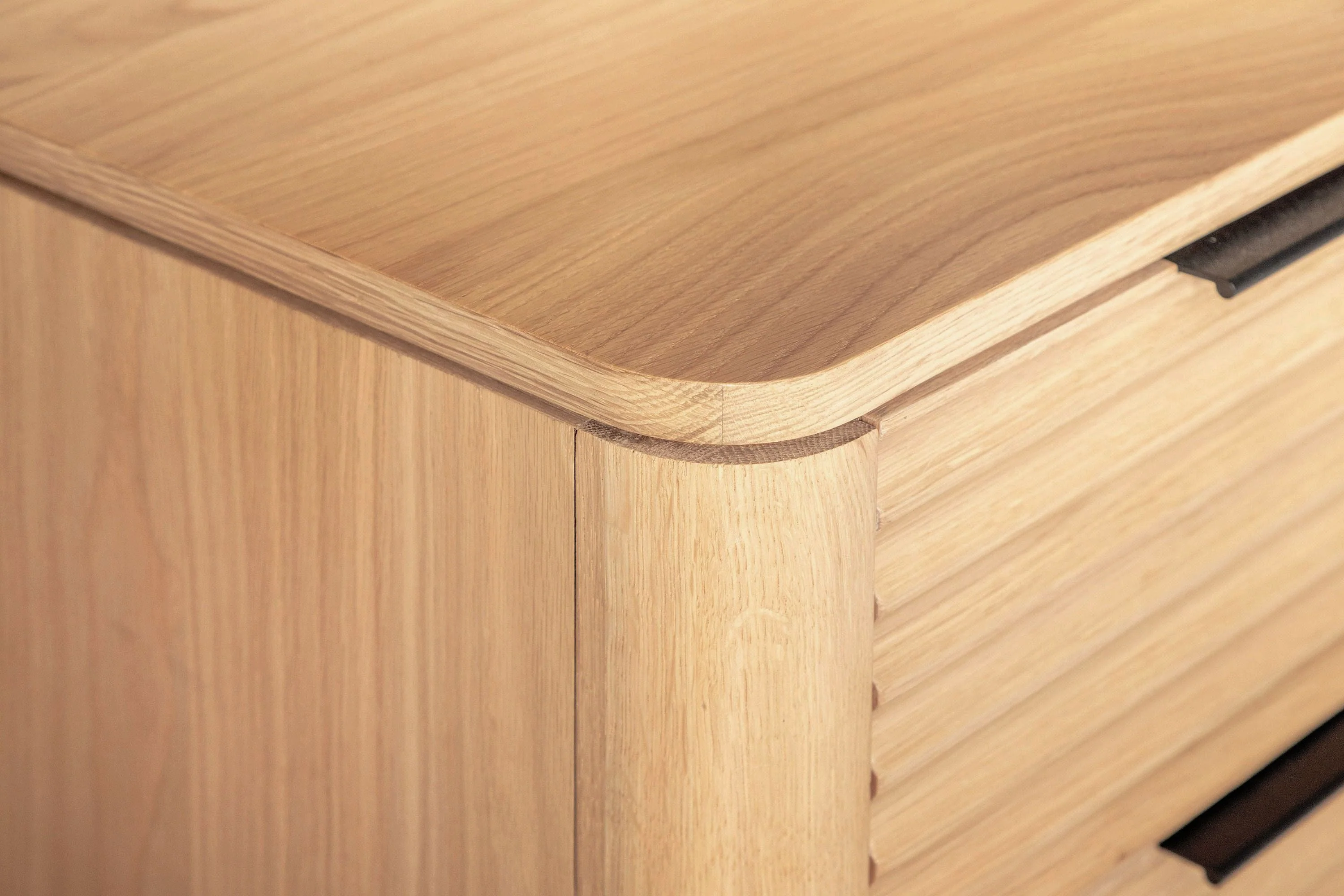 Oak Horizon Dresser - Image 7