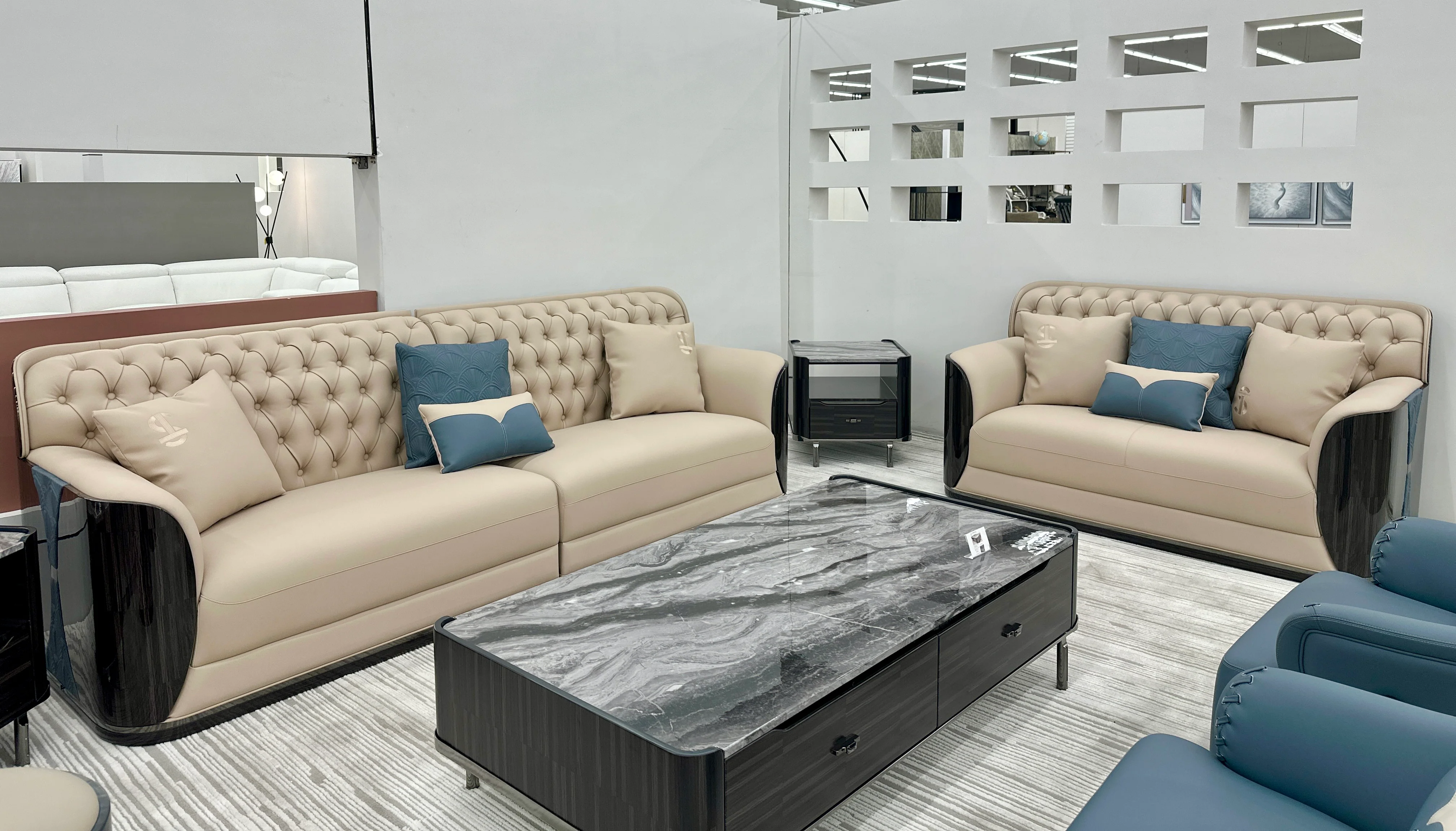 Palatial Luxe Sofa Set - Image 3