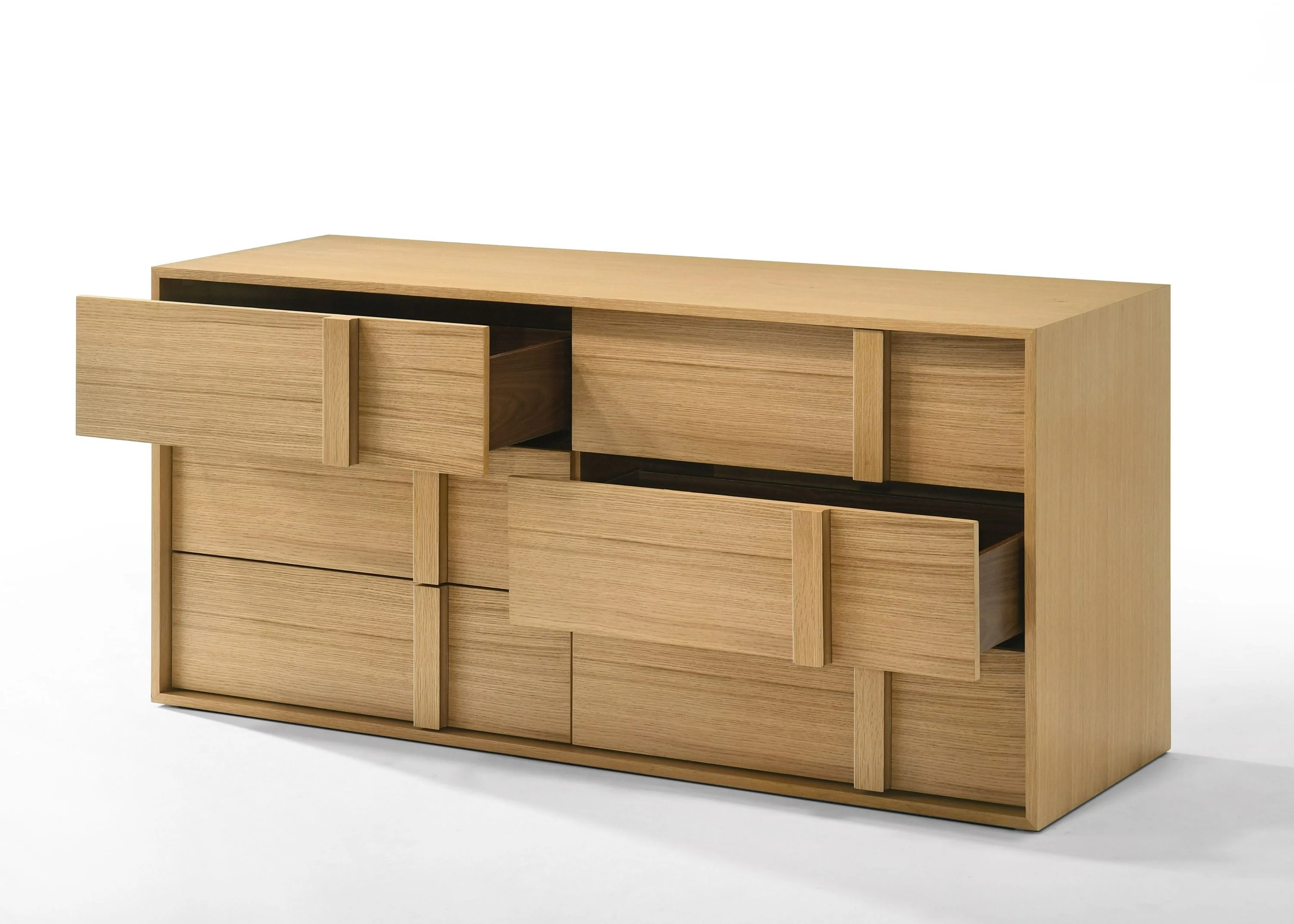 Sable Oak Dresser - Image 3