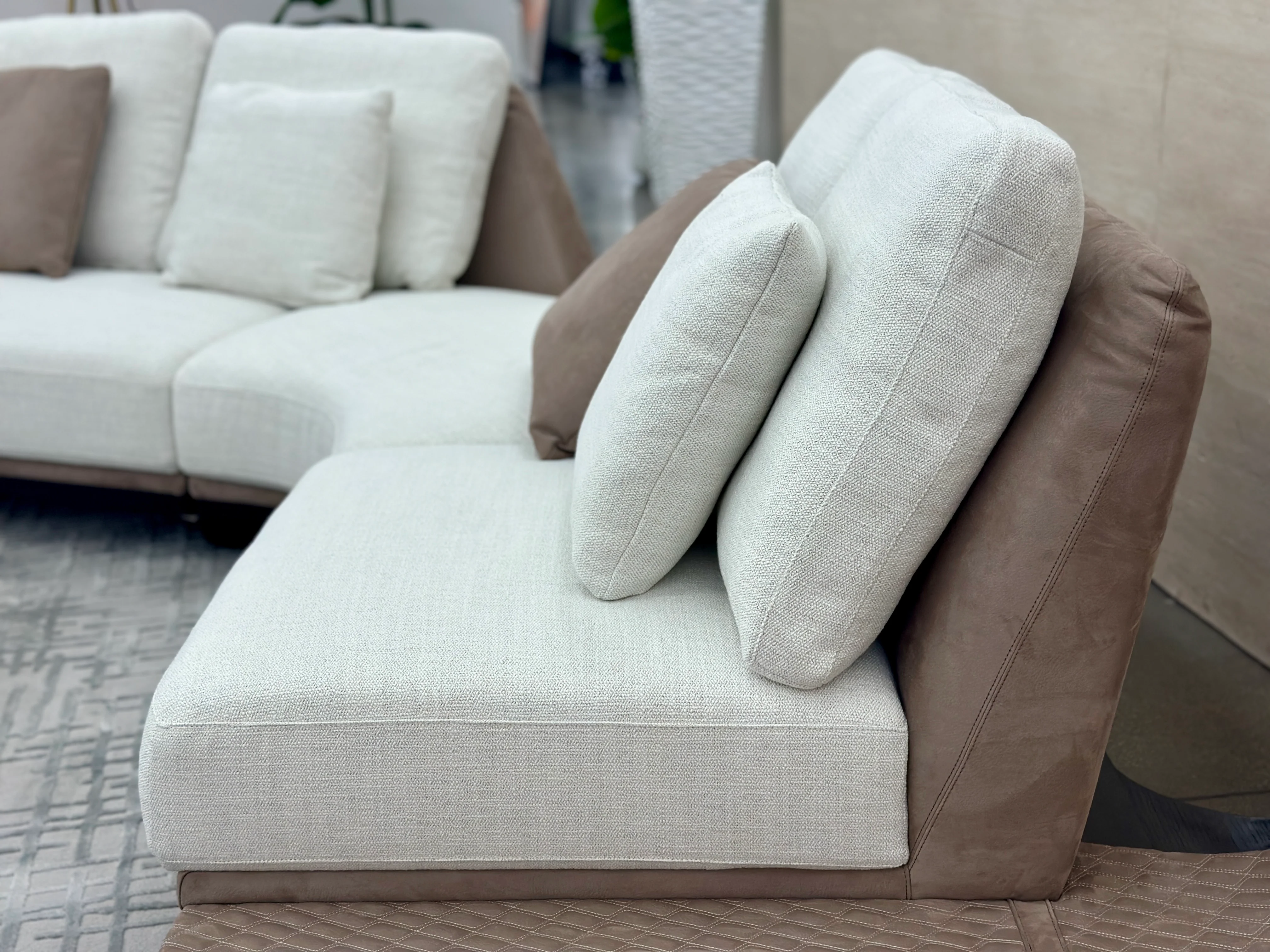 Stradale Dino Sofa - Image 7