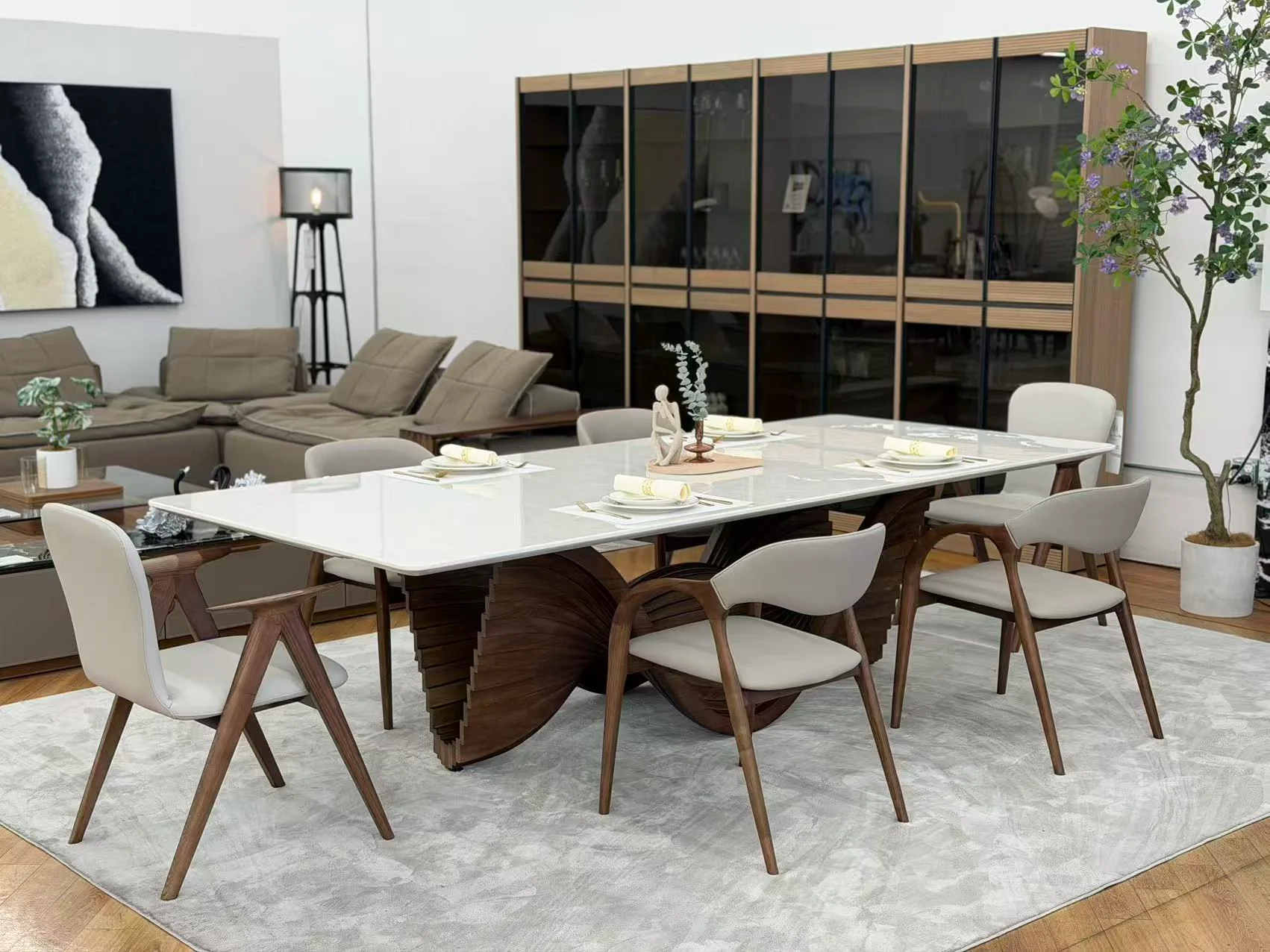 Vela Sculptural Dining Table - Image 5